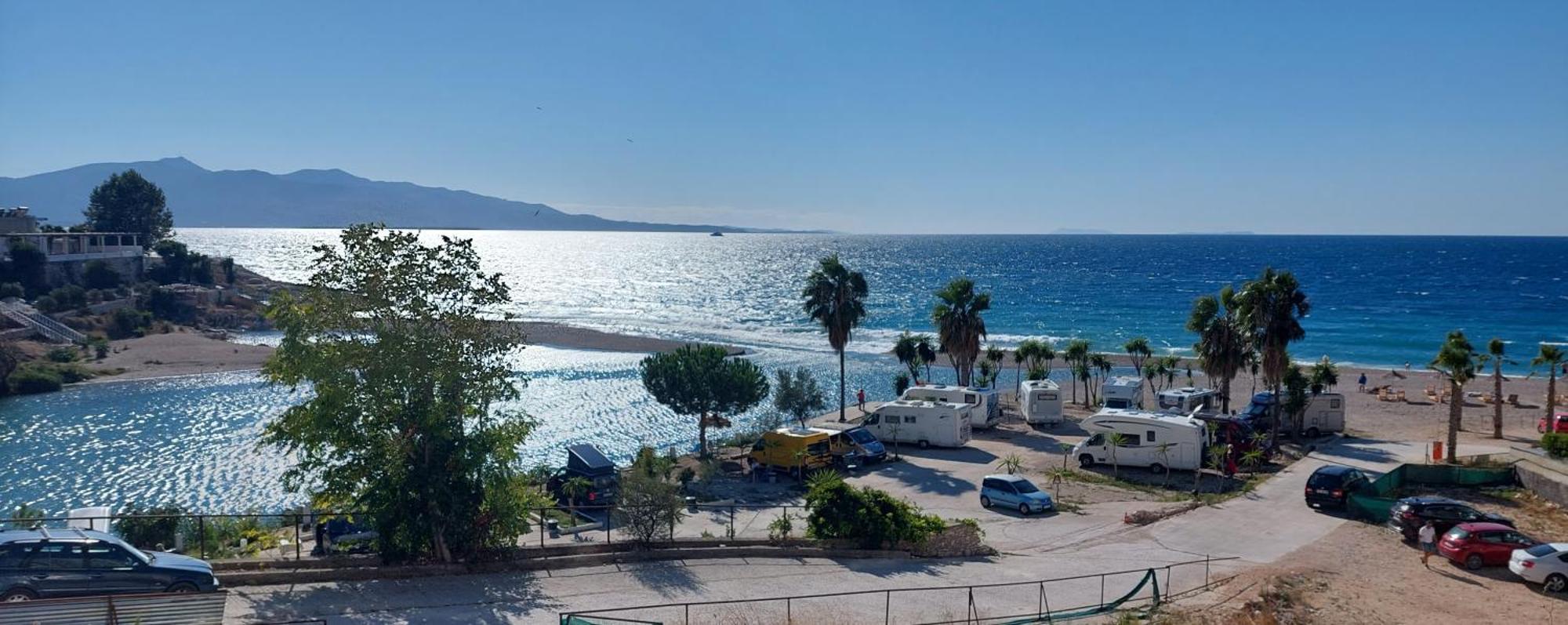 Apartment Tinka In Saranda Exteriör bild