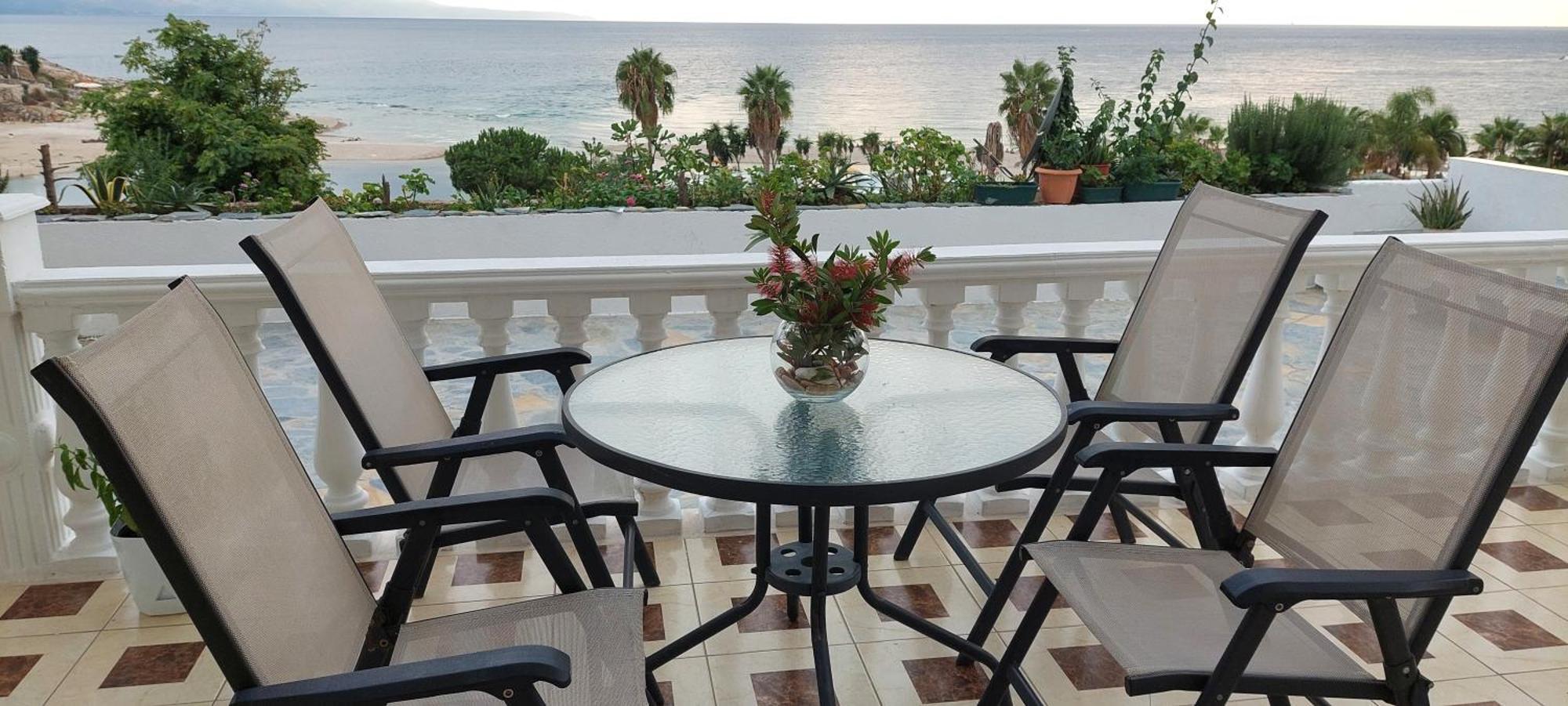 Apartment Tinka In Saranda Exteriör bild